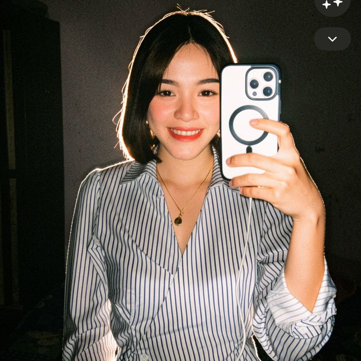 ขนิษฐากานต์🌷🤫