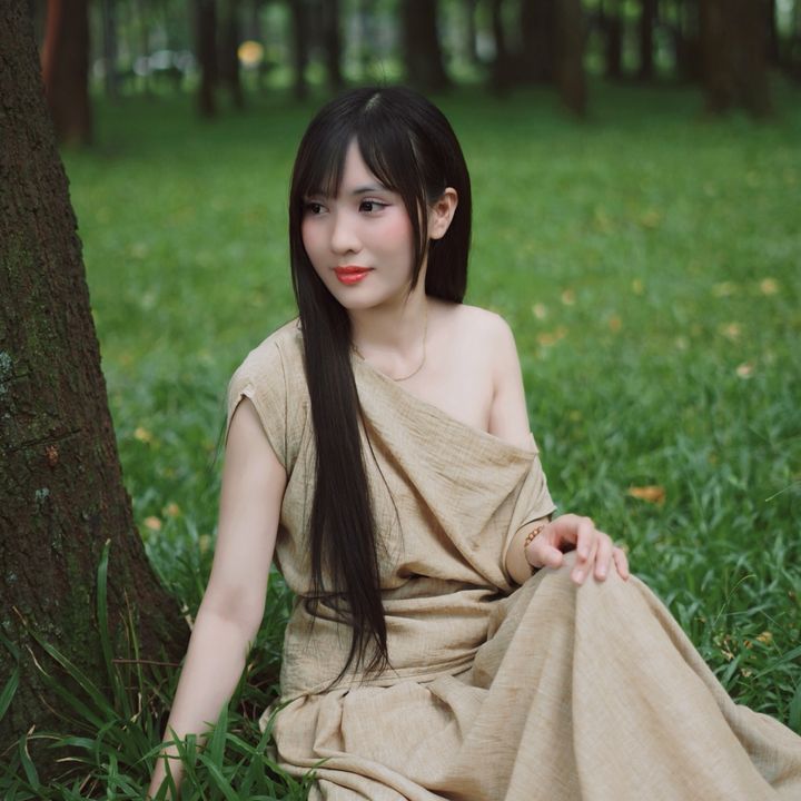 Alida Sương
