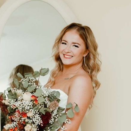 Annee Noel | AR Esthetician