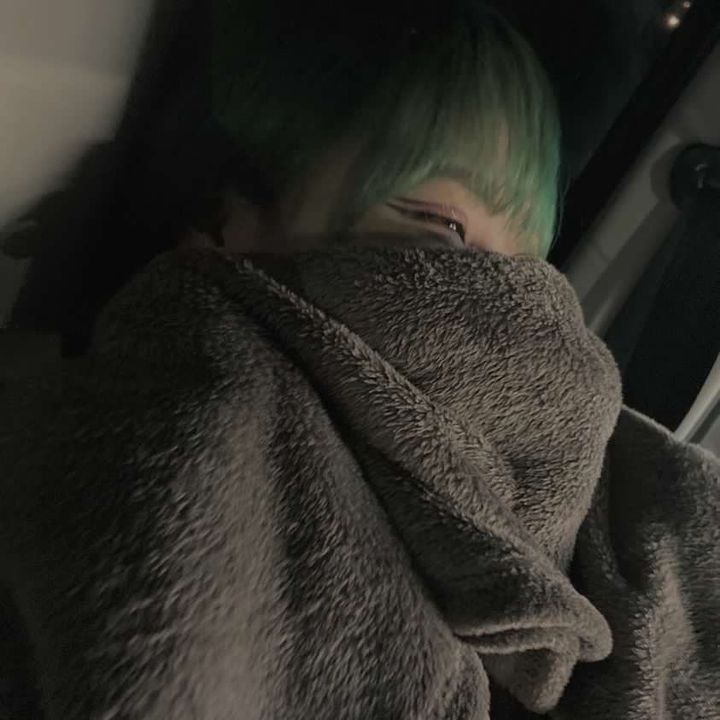 ^. .^ ੭