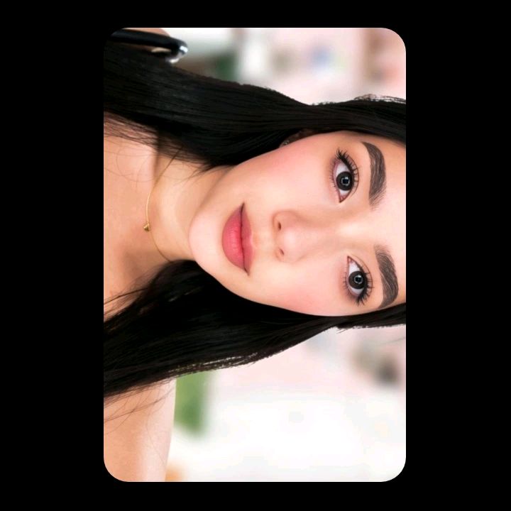 Elii 🧸