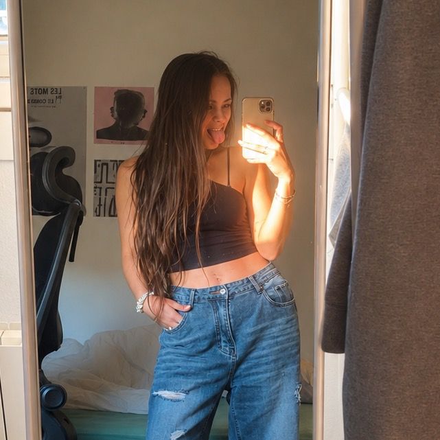 Miss Tha