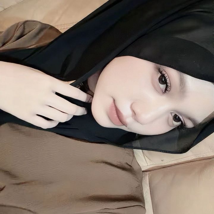 qyss ᥫ᭡.