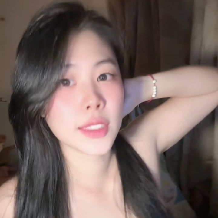 แคท 'แมว 🐾
