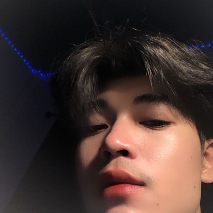ทีคั้บโผม