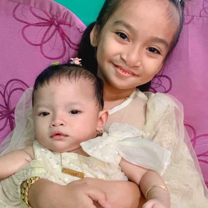 azzila_annisa