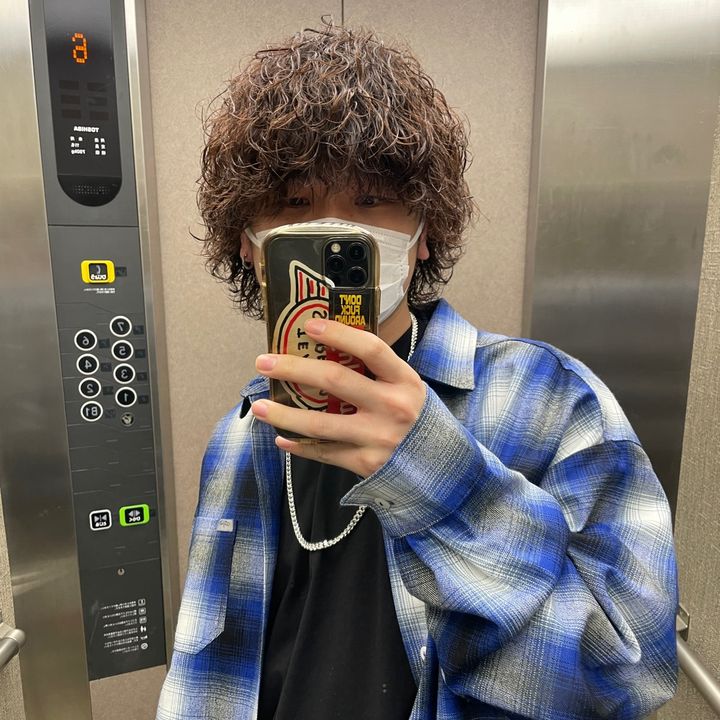 波巻きスパイラル/縦落ちパーマ fifth 六反穂龍介