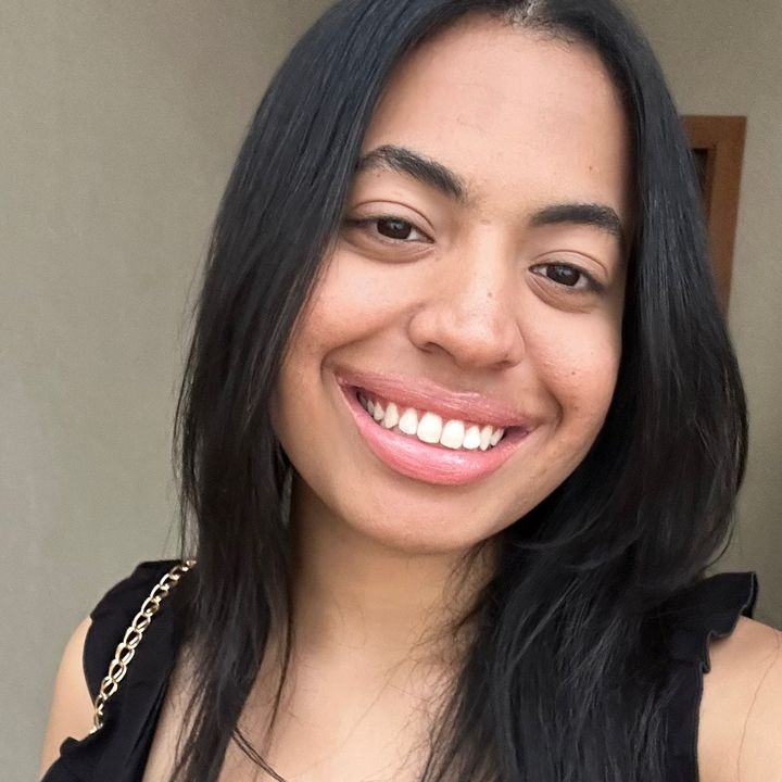 Estheroliveiraas