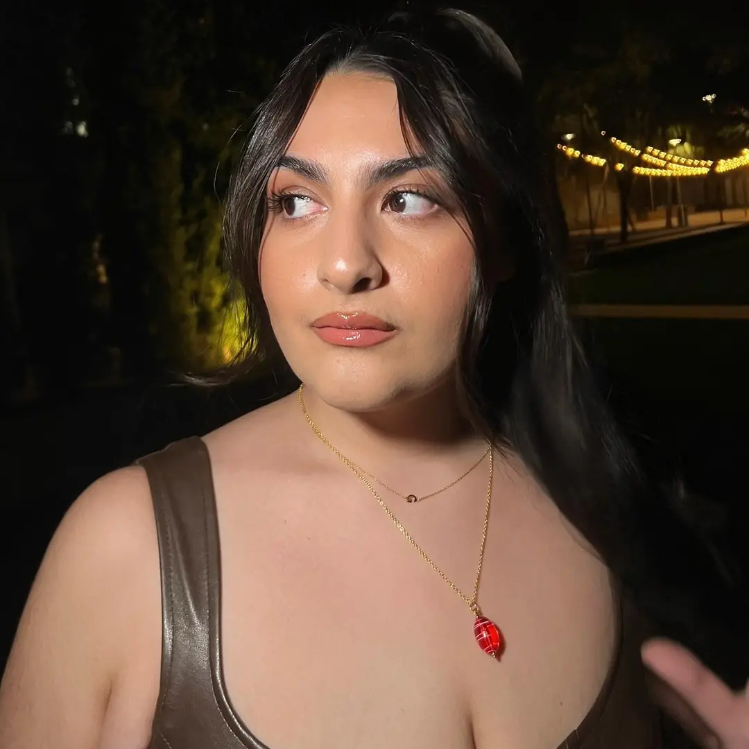Gloria J