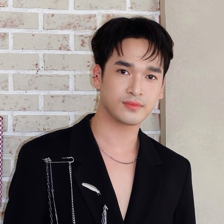 เดอะนิวส์เป็นนักร้อง 🎙️