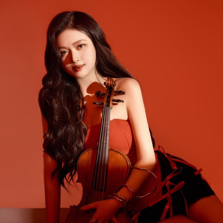 Qinie Violin 🎻