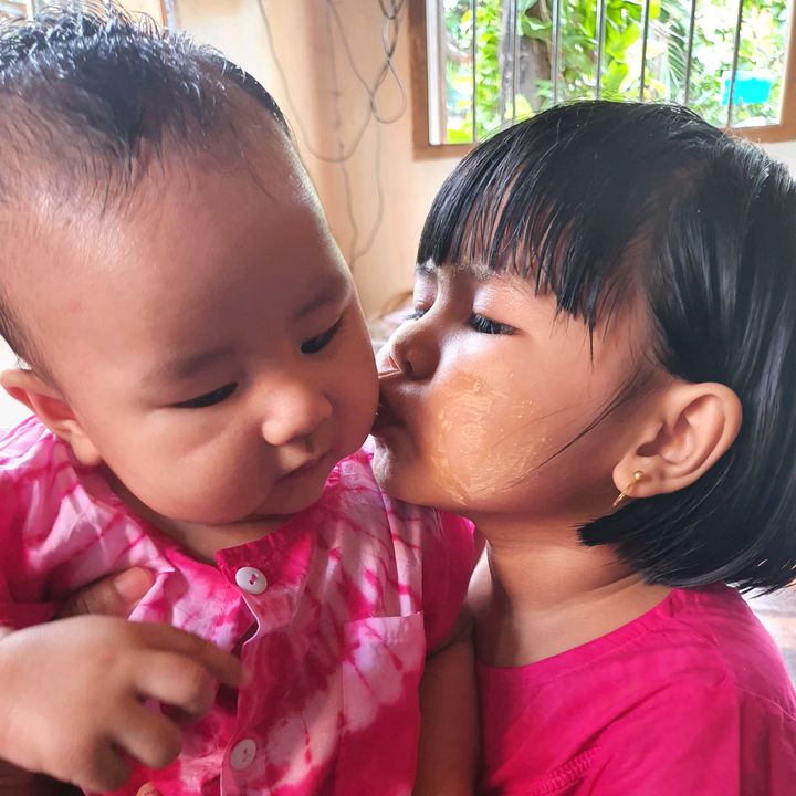 Htaw Htaw & Sorn Sorn Mommy's