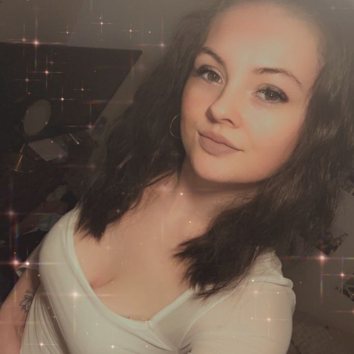 𝓛𝓮𝓪𝓪𝓱♡
