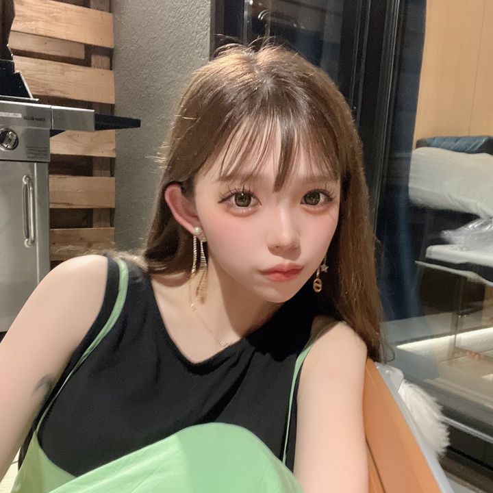小栁 紫苑