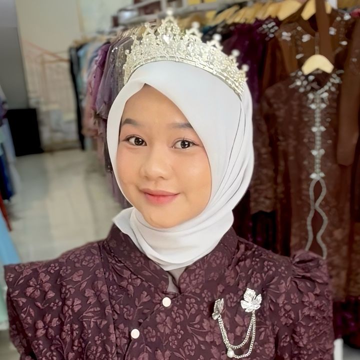 IG: Ughiii_