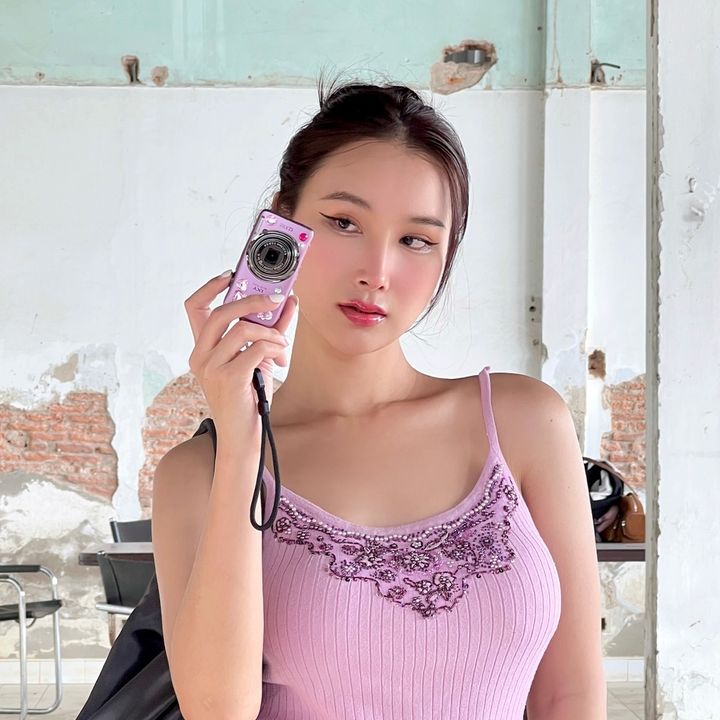 ซูย่าชอบสีชมพู