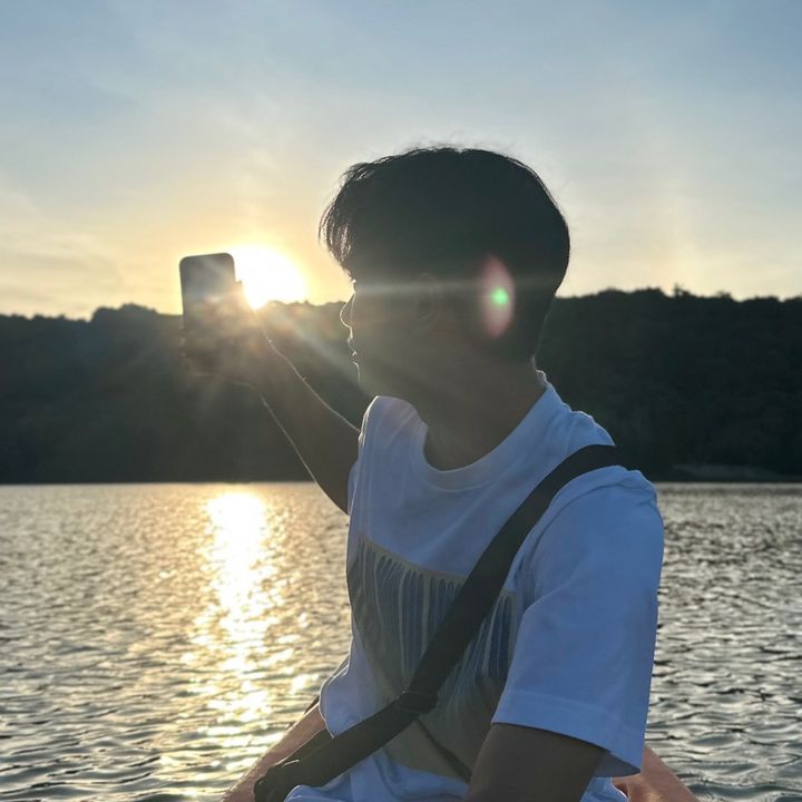 อาคิณมิดิส