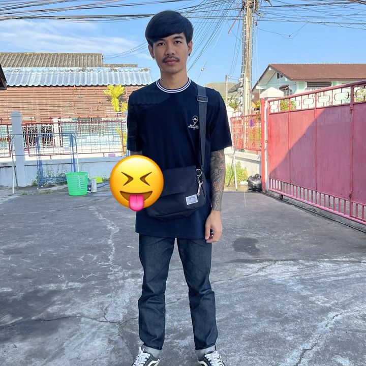 ก้อง พชรพล