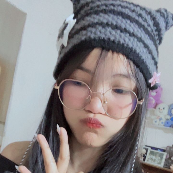 แว่นเองติ๋ม.