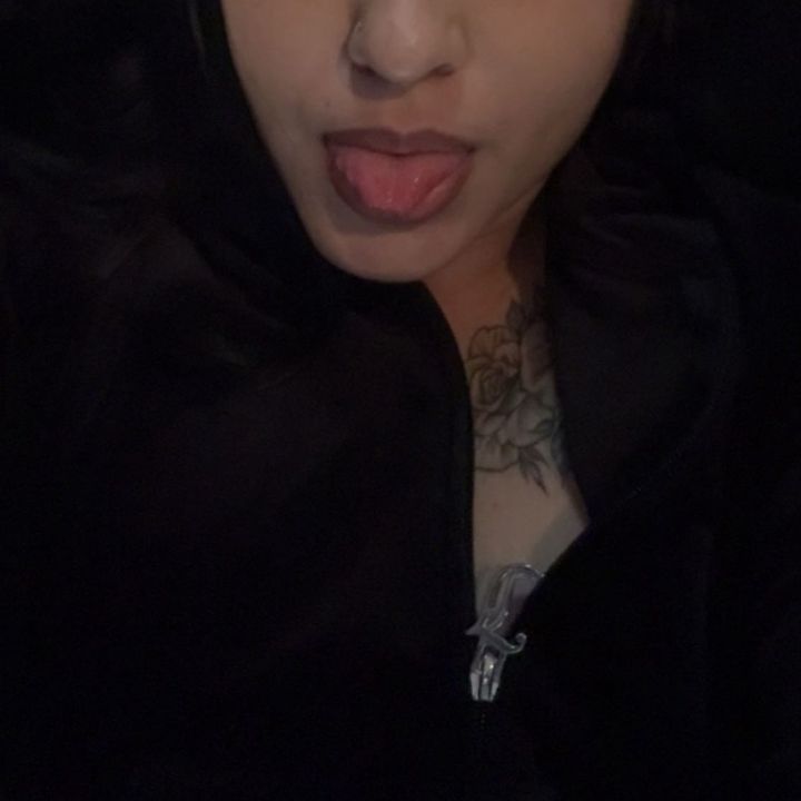 Lizeth Gonzalez 𝜗ৎ