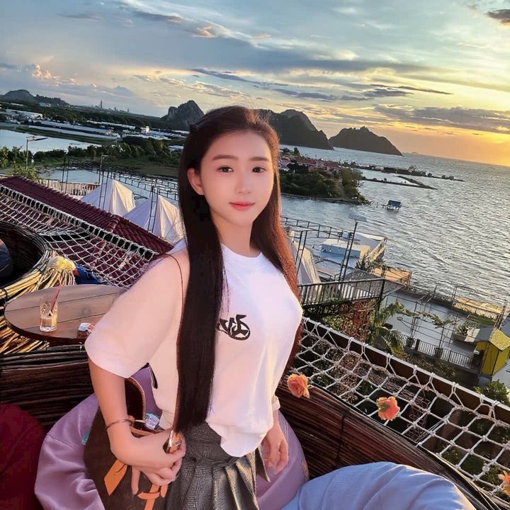 Bông 🌸