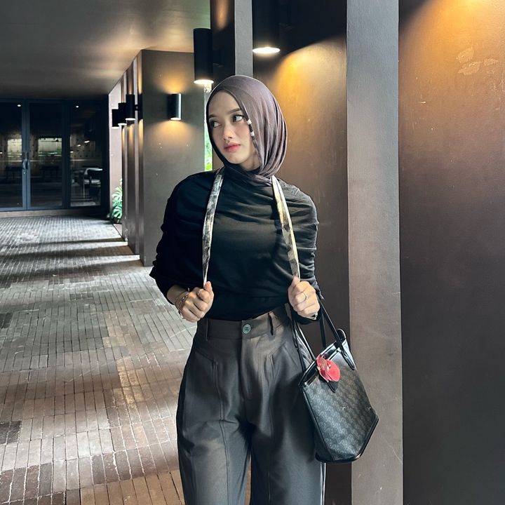 vitaaaaa𐙚