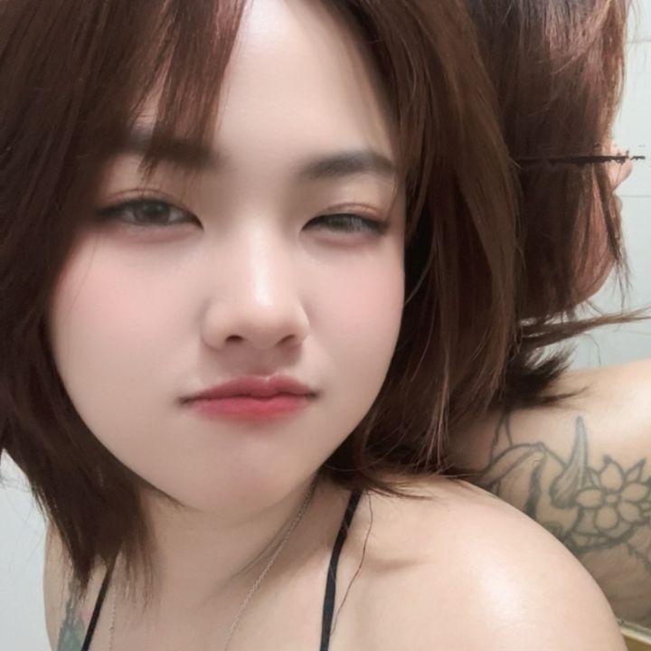 จัสฟ้าที่ผมสั้นๆ หน้ากลมๆไง 🫧