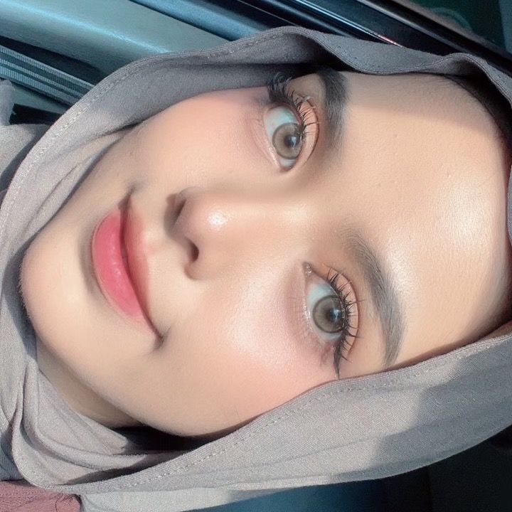 nabella_makeupart