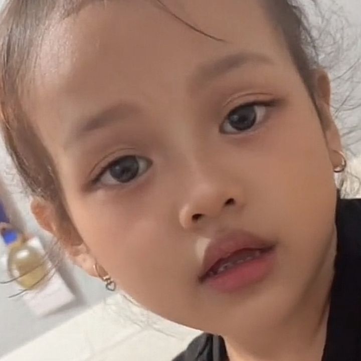 syivaaaa232