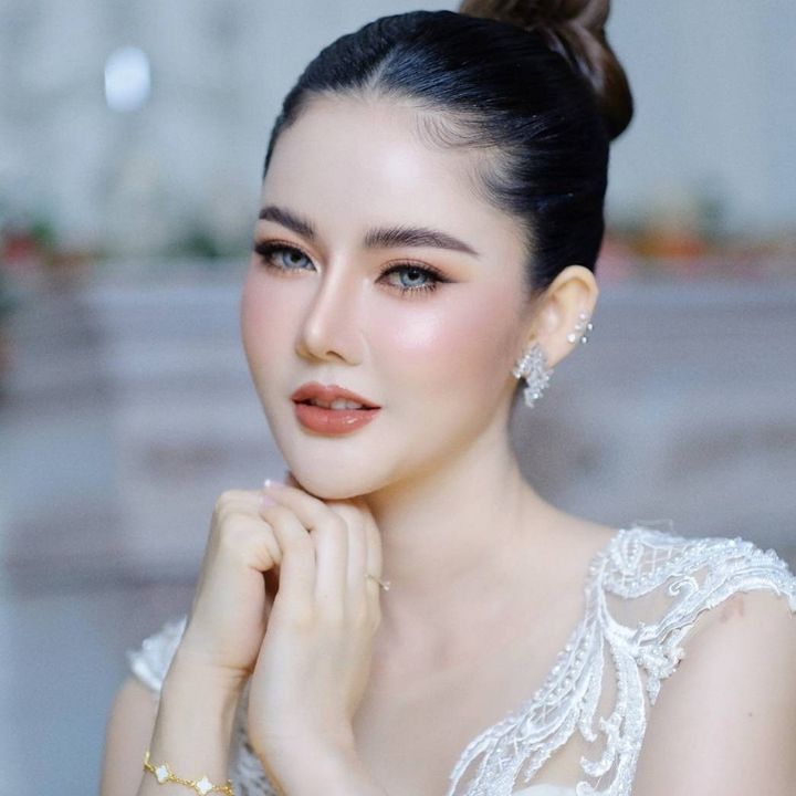 นุกนิก ชอป