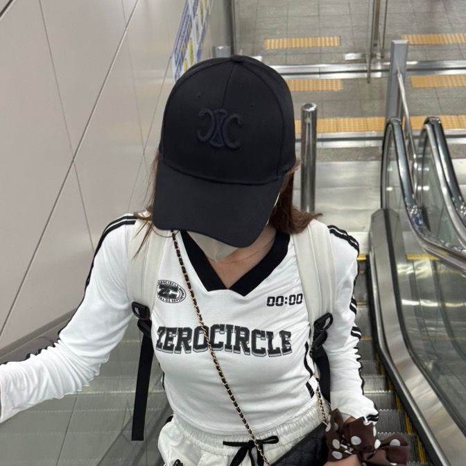 あや｜UNIQLO美容女子