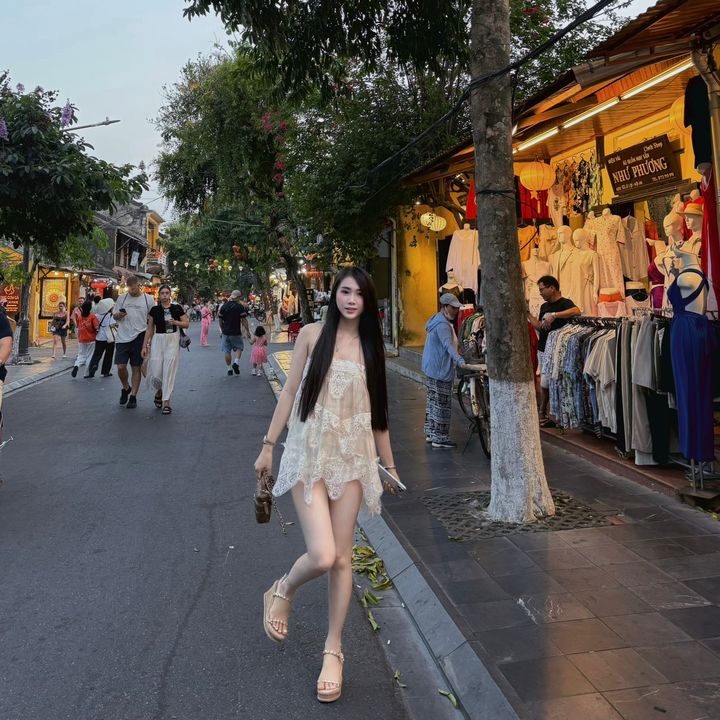 Hồng Quỳnh Nguyễn