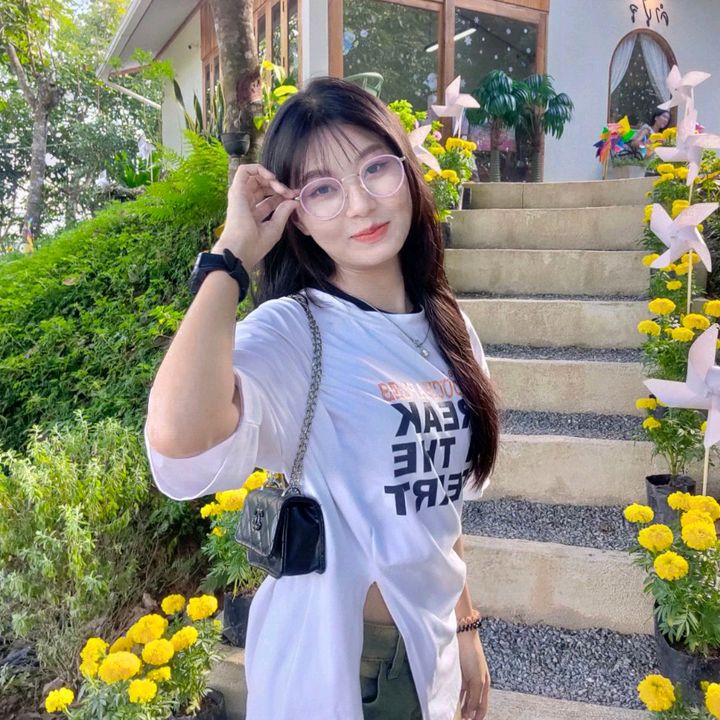 Fah siriwan