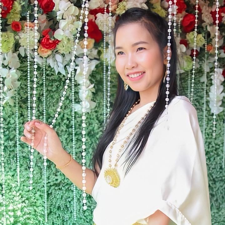 คุณครูสมา คนสวย