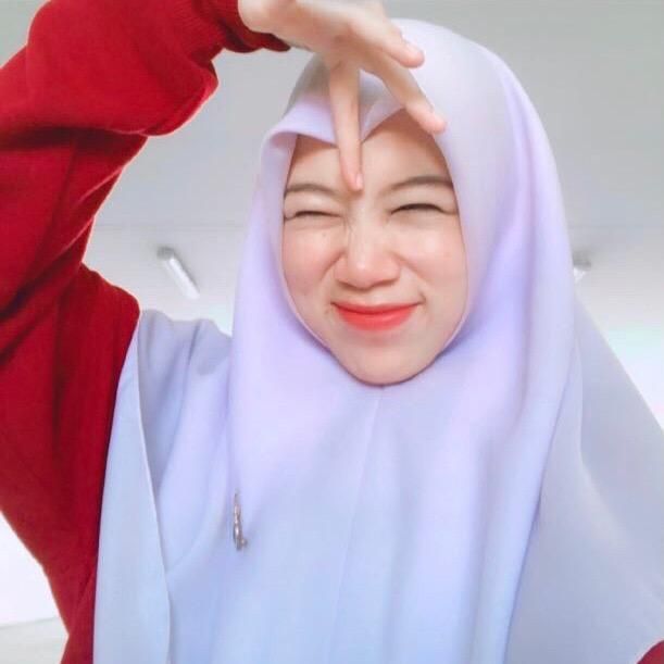 ยียี่ที่เรียนป.โท (จบแล้ว)