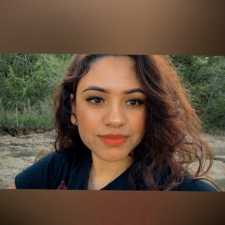 M  a  r  y   🌷