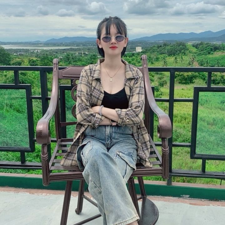 กมล‘ ชนก