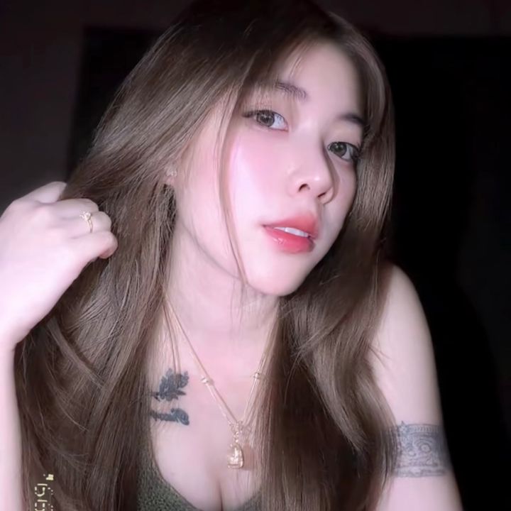 แพรว_เสร่อ