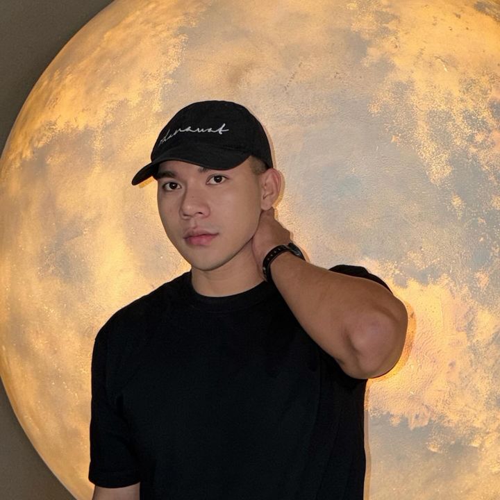 ลูกพีช 🧿🪬