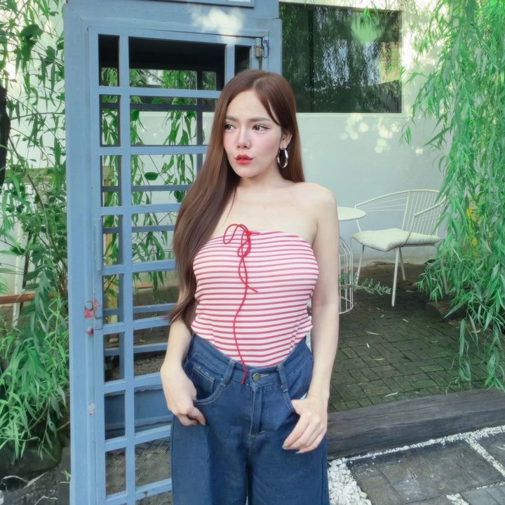 ใบหม่อนเอง sis