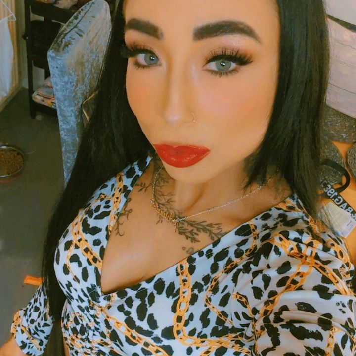 🧿♒️👑Emily.L. R👑♒️🧿