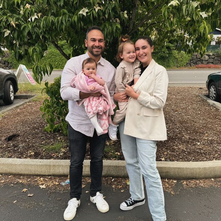 leah manu / mom of 3