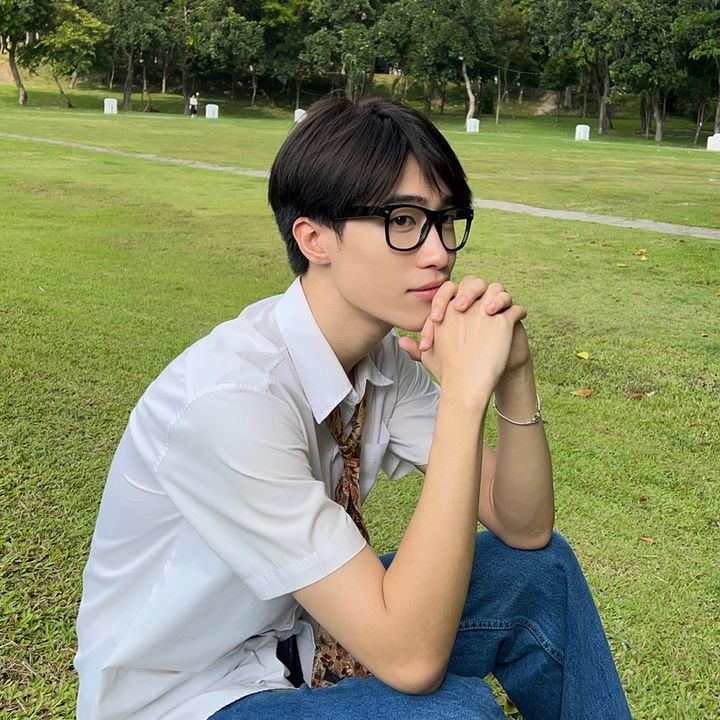 ่ (ไม้เอก)