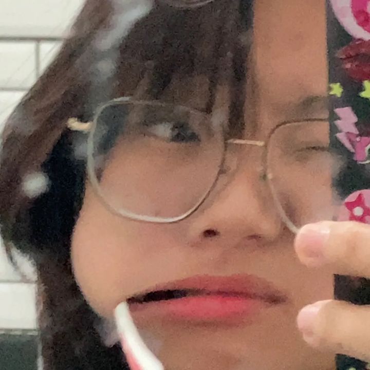 ญญชอบกินชาเขียว