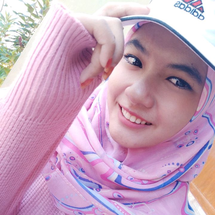 Naily Naily