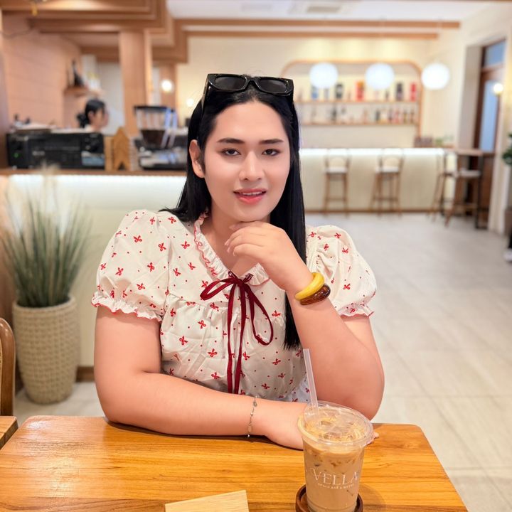 ตาล ชอบงอล🐷💕