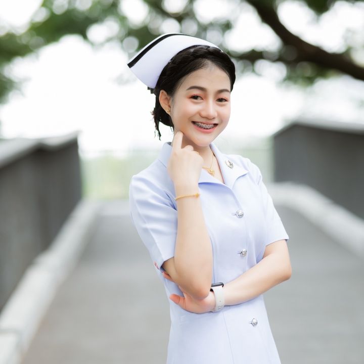 คะนิ้งง