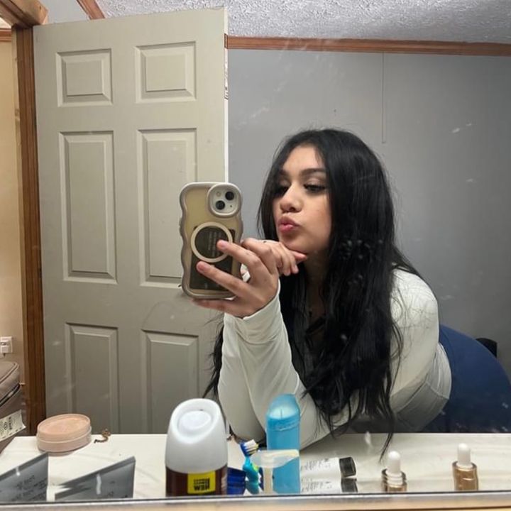 lizzyy.l