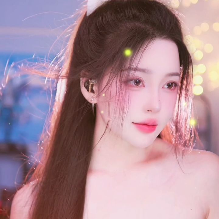 🌷𝐇𝐨𝐚̀𝐧𝐠𝐇𝐚̣𝐕𝐲_