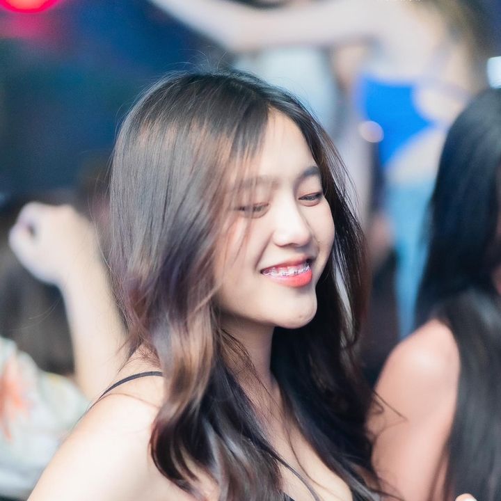 จ๋าญาตาสระอิ